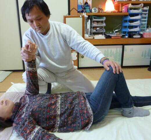 腰背部捻転
